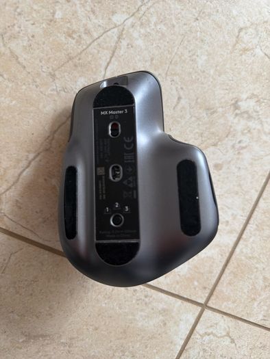 Logitech MX Master 3 Advanced Wireless Mouse