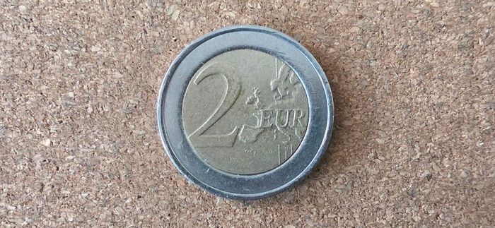 2 euro coin