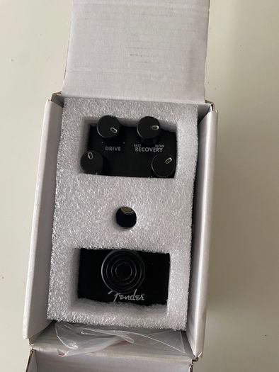 Fender Bends Compressor New