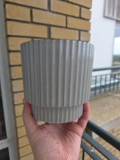 Plant pot
