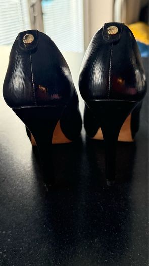 Michael Kors black leather shoes size 38 (UK5)