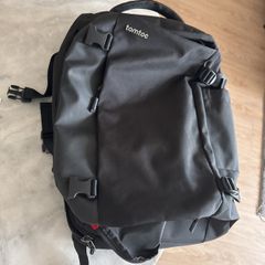 Tomtoc 40l backpack black