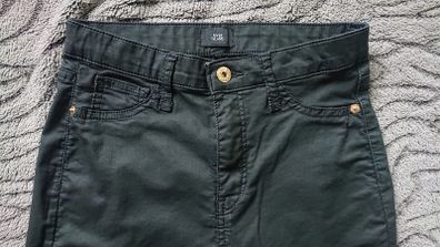 River Island Trousers. Size 8