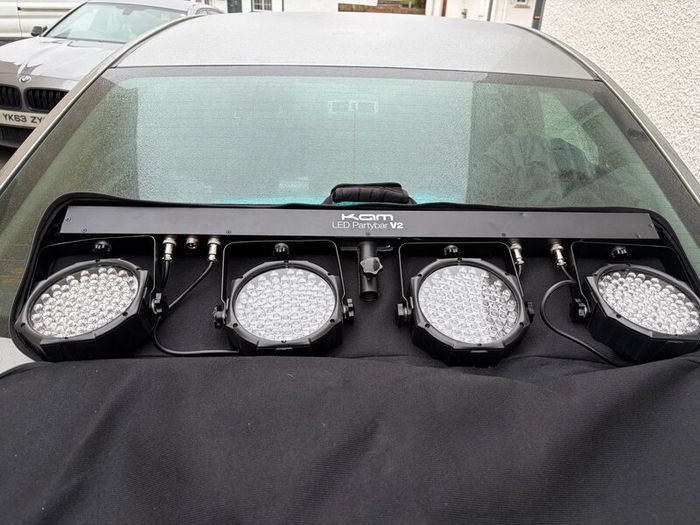 DJ lighting
