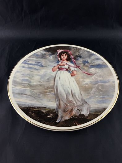 Vintage Fenton cabinet plate, Christmas gift