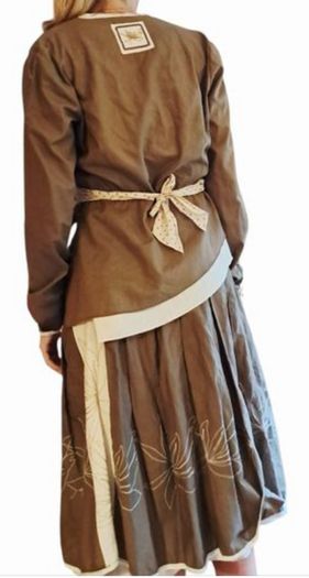 Sfizio Skirt and Jacket Outfit Size 14