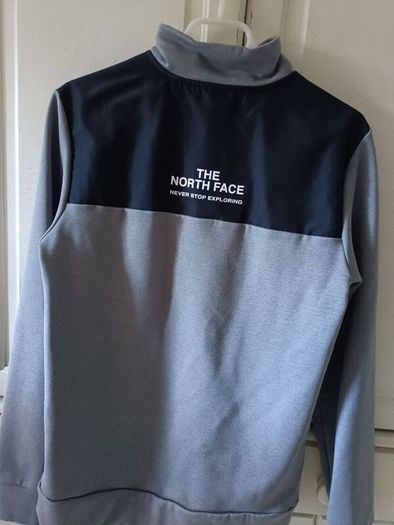 Grey North face half zip top