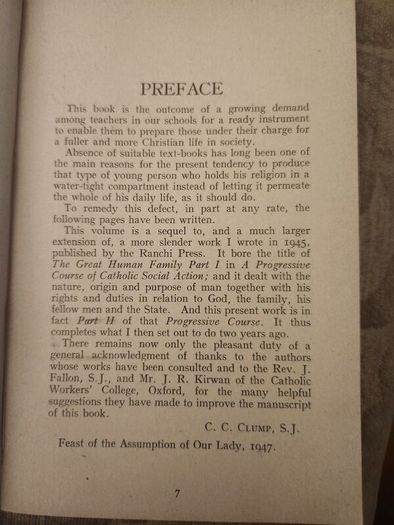 The Economic And Political Life Of Man. By Cyril C. Clump. S.j. Published By Catholic Social Guild Oxford. 1952. Paperback In Good Condition.