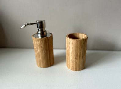 Soap Dispencer and Tooth Brush Holder