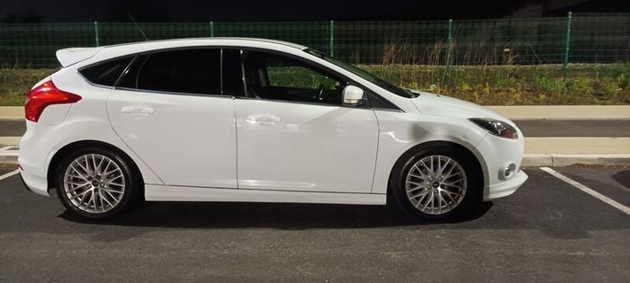 2012 Ford Focus Zetec sport nct 1/27 and tax
