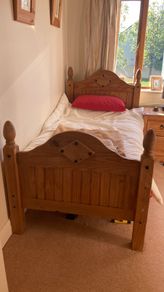 single bed pine