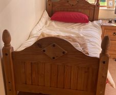 single bed pine