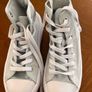 girl plimsoll converse  UK2 Image 3