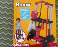Henry Hoover Childs cleaning set