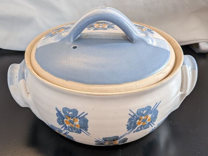 Suzanne May Pottery Casserole Dish Irish Studio Pottery Dublin Lidded