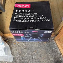 NEW Bodum Fyrkat Picnic Gas Grill