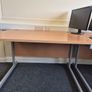 Computer desk Image 4