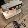sewing machine Image 2