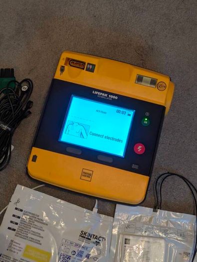 Lifepak 1000 Physio Control AED with ECG