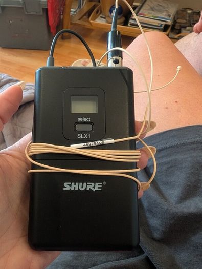 Shure SLX1  Wireless Bodypack Transmitter