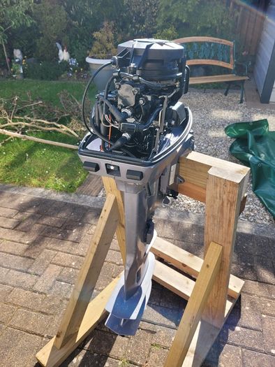Johnson 8hp outboard - long shaft