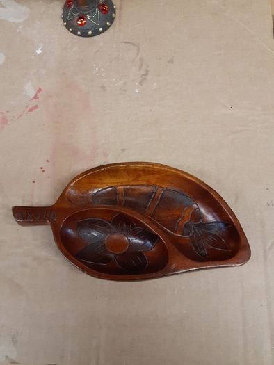 Canape carved dish
