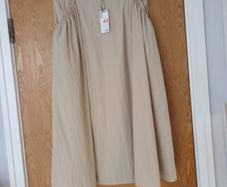 Primark  Cream  Skirt.   S.14-16.   B.N.W.T
