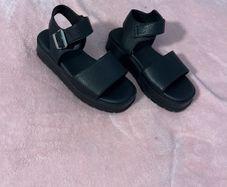 girls shoes