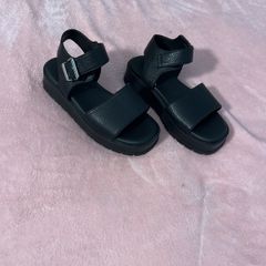 girls shoes