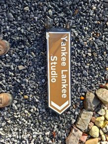 Metal sign