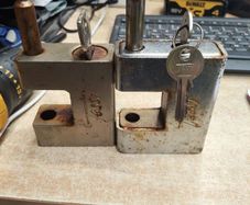 tessi locks 2 locks