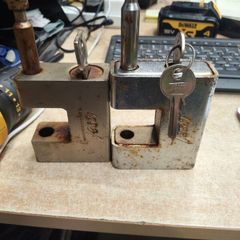 tessi locks 2 locks