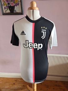 Juventus 2019/20 Home Jersey - Small size