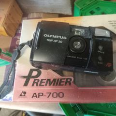 electronics\ cameras