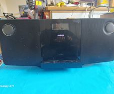 Phillips Micro System. Model DCM276-05, Radio,CD,Ipod,USB, etc, all working perfect and in excellent condition