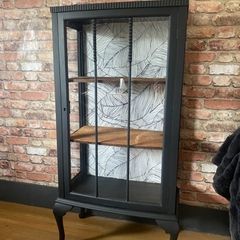 Display cabinet