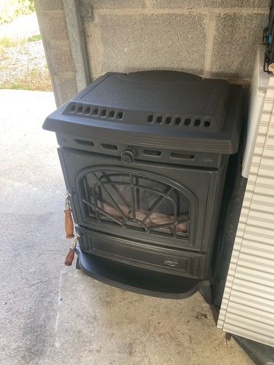Stanley Erin Boiler Stove ( As NEW )