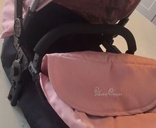 Silver Cross dolls carry cot