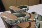 Ladies shoes