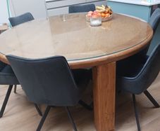 Kitchen table