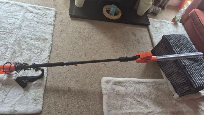 Black and decker hedge trimmer