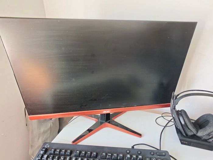 Gaming PC Ryzen 5 5600X / RX 6800 16GB / 1440p 144hz Monitor / Full Bundle