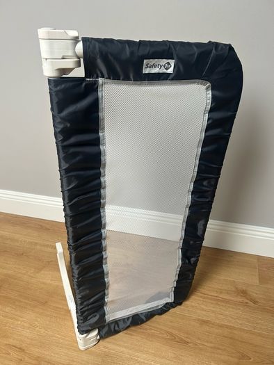 2x bedguards