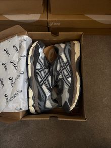 ASICS Gel-NYC Grey/Silver Brand New Size 8