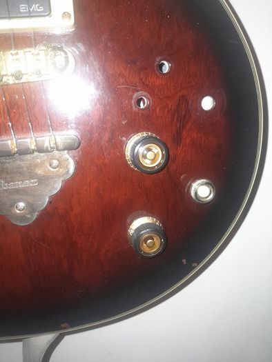Ibanez ar325