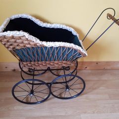 Silvercross Dolls Pram
