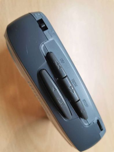 AIWA TA193 Walkman Cassette Player
