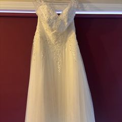 wedding dress