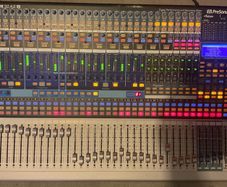Presonus Studiolive 32.4.2Ai digital mixing console  with firewire 800 interface option card - for repair or parts