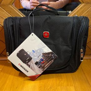 Wenger Toiletry Bag FREE POSTAGE